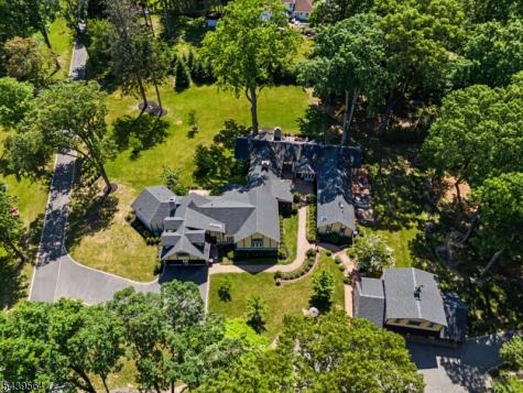 235 Old Chester Road Chester NJ 07930