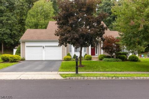 102 Connelly Avenue Mount Olive NJ 07828