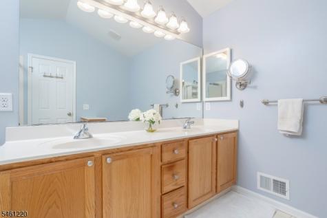 102 Connelly Avenue Mount Olive NJ 07828
