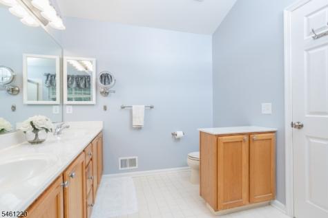 102 Connelly Avenue Mount Olive NJ 07828