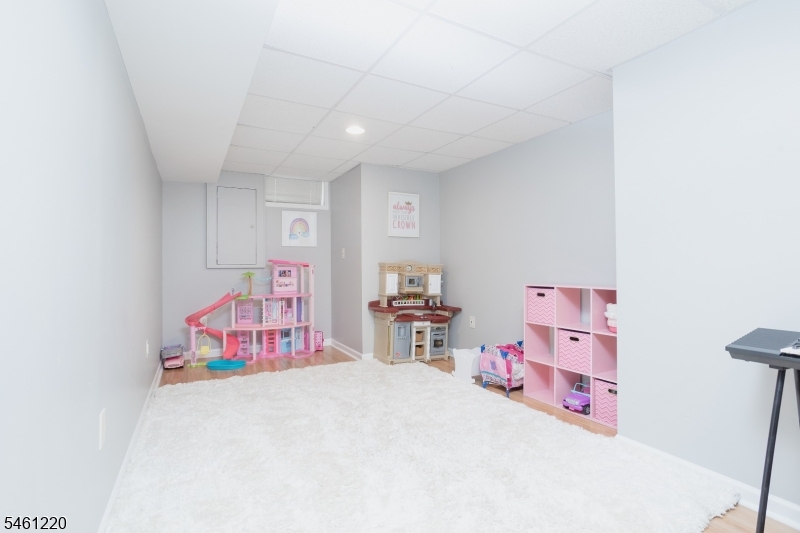 102 Connelly Avenue Mount Olive NJ 07828