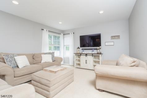 102 Connelly Avenue Mount Olive NJ 07828