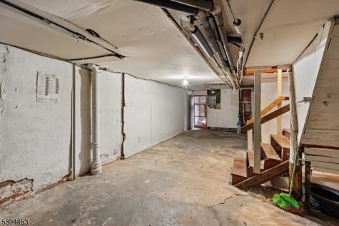 73 Virginia Avenue Jersey City NJ 07304