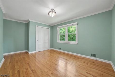 7 Molly Stark Drive Morris NJ 07960