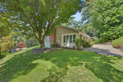7 Molly Stark Drive Morris NJ 07960