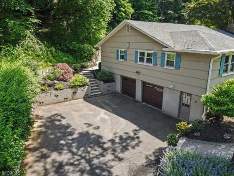 7 Molly Stark Drive Morris NJ 07960
