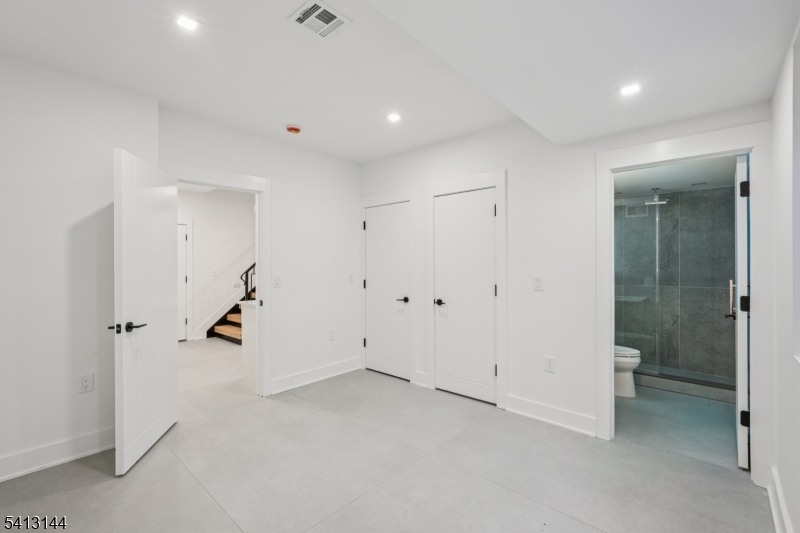 39 Billingsley Drive Livingston NJ 07039