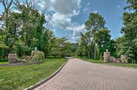 22 Sherwood Farm Road Far Hills NJ 07931