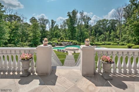 22 Sherwood Farm Road Far Hills NJ 07931