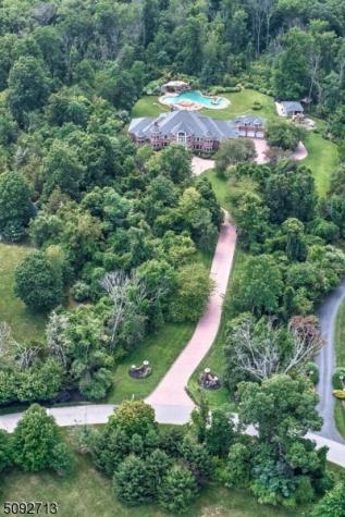 22 Sherwood Farm Road Far Hills NJ 07931