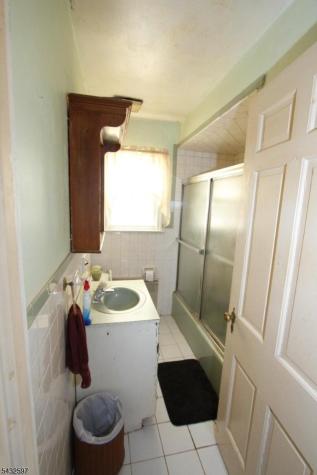 34 Union Street Hawthorne NJ 07506