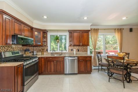 44 Dover Milton Road Jefferson NJ 07438