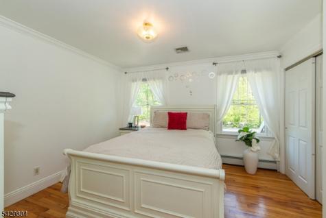 44 Dover Milton Road Jefferson NJ 07438