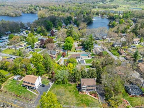 44 Dover Milton Road Jefferson NJ 07438