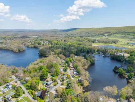 44 Dover Milton Road Jefferson NJ 07438