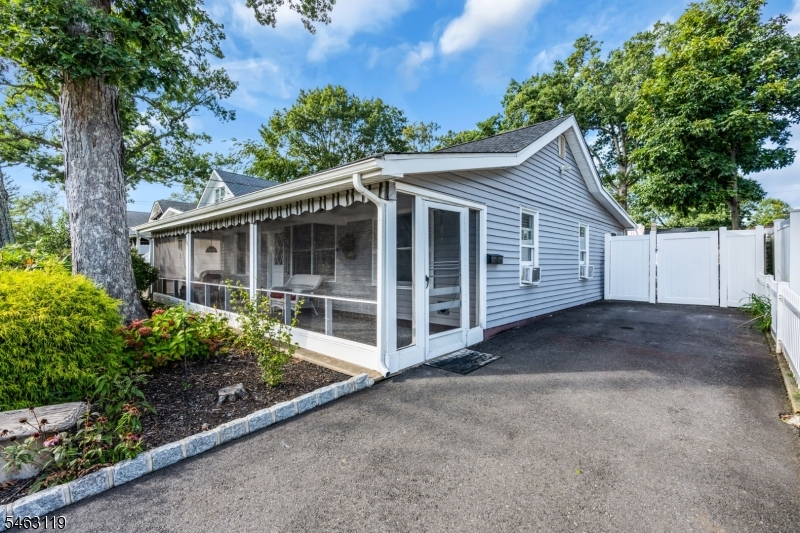 604 Monmouth Avenue Spring Lake Heights NJ 07762
