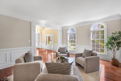 17 Carlisle Court Chester NJ 07930
