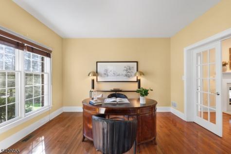 17 Carlisle Court Chester NJ 07930