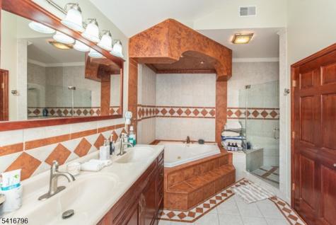 35 Waughaw Road Montville NJ 07082