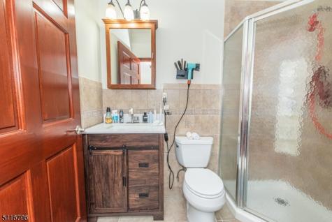 35 Waughaw Road Montville NJ 07082