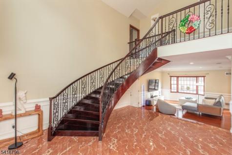 35 Waughaw Road Montville NJ 07082