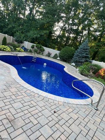 35 Waughaw Road Montville NJ 07082