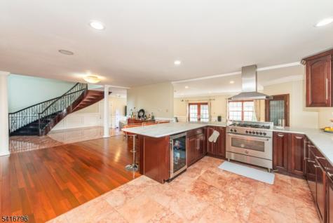 35 Waughaw Road Montville NJ 07082