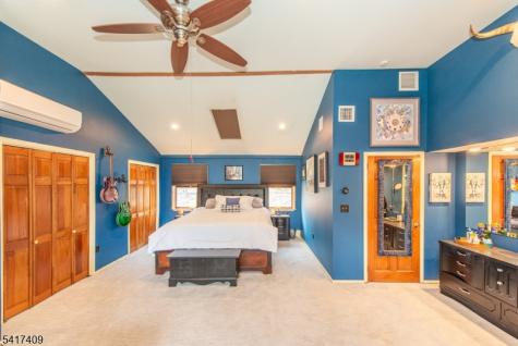 104 Lionshead Drive West Wayne NJ 07470