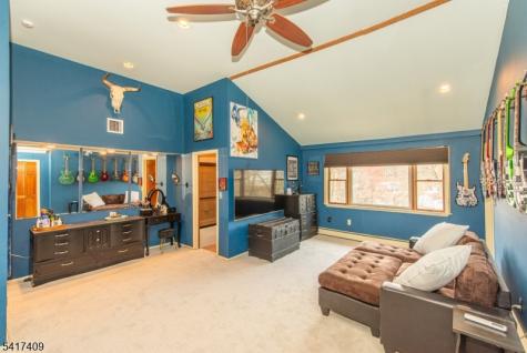 104 Lionshead Drive West Wayne NJ 07470