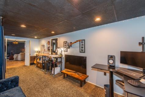 104 Lionshead Drive West Wayne NJ 07470