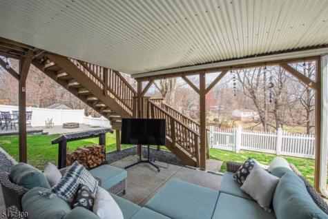 104 Lionshead Drive West Wayne NJ 07470