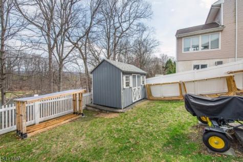 104 Lionshead Drive West Wayne NJ 07470