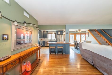 104 Lionshead Drive West Wayne NJ 07470