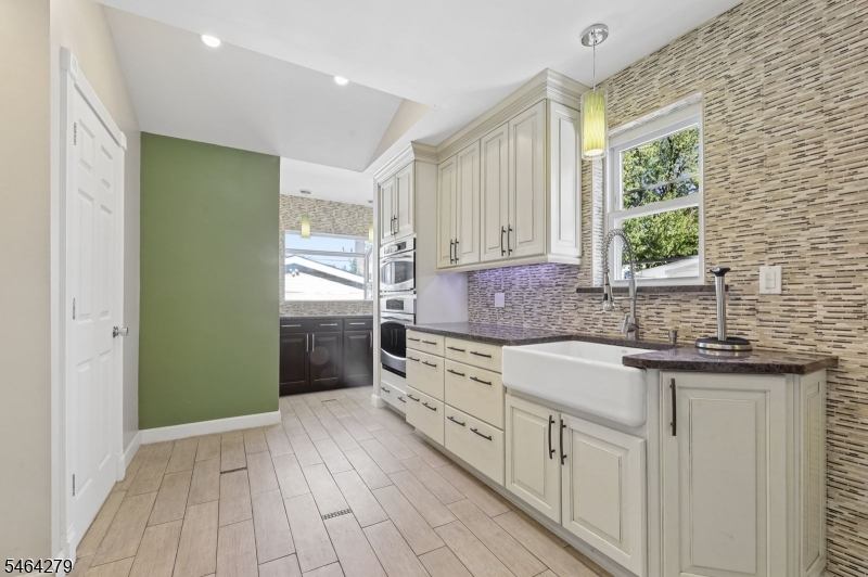 233 15 Street Bloomfield NJ 07003