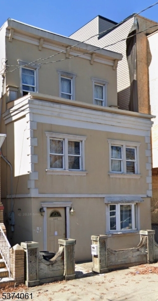 863 Summit Avenue Jersey City NJ 07307