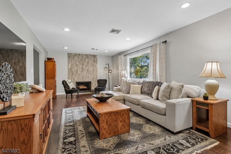 35 Walnut Avenue Franklin NJ 08873