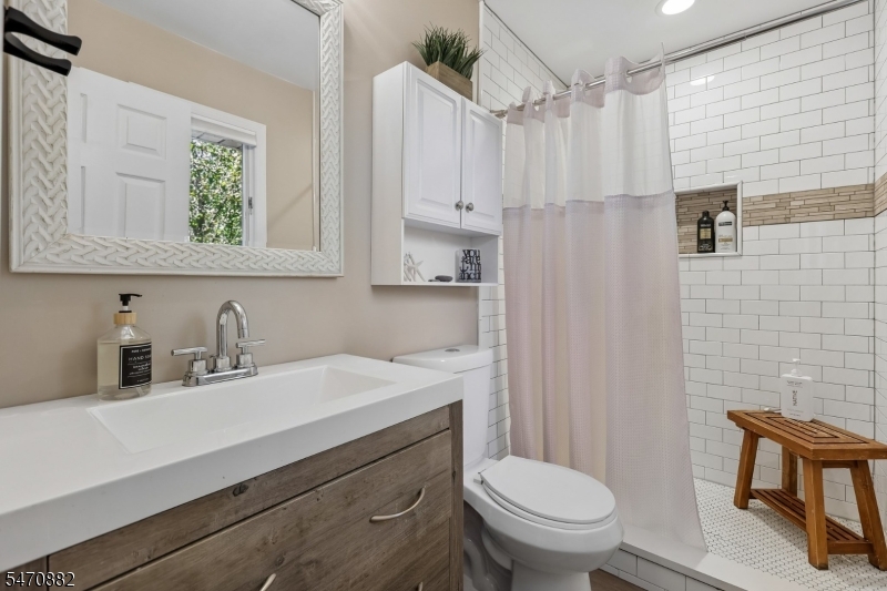 35 Walnut Avenue Franklin NJ 08873