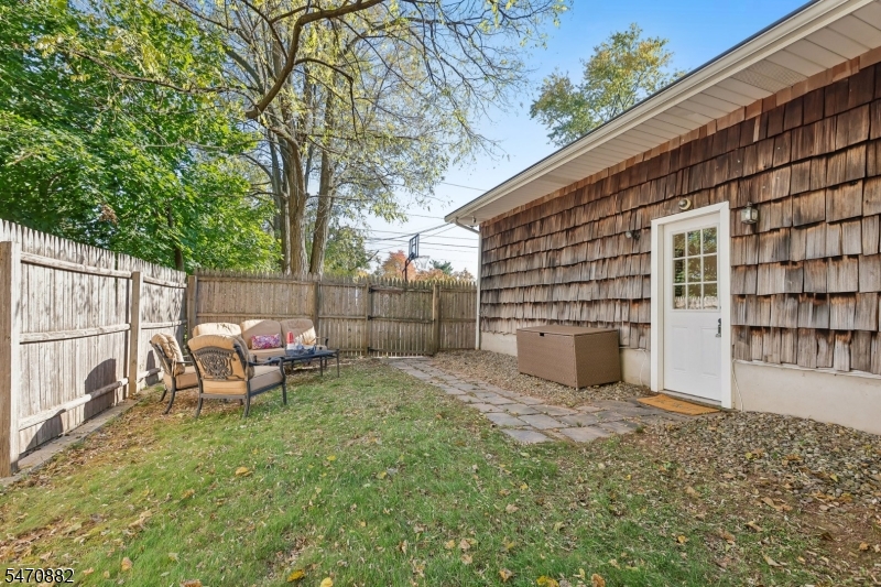 35 Walnut Avenue Franklin NJ 08873