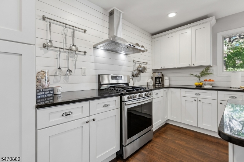 35 Walnut Avenue Franklin NJ 08873