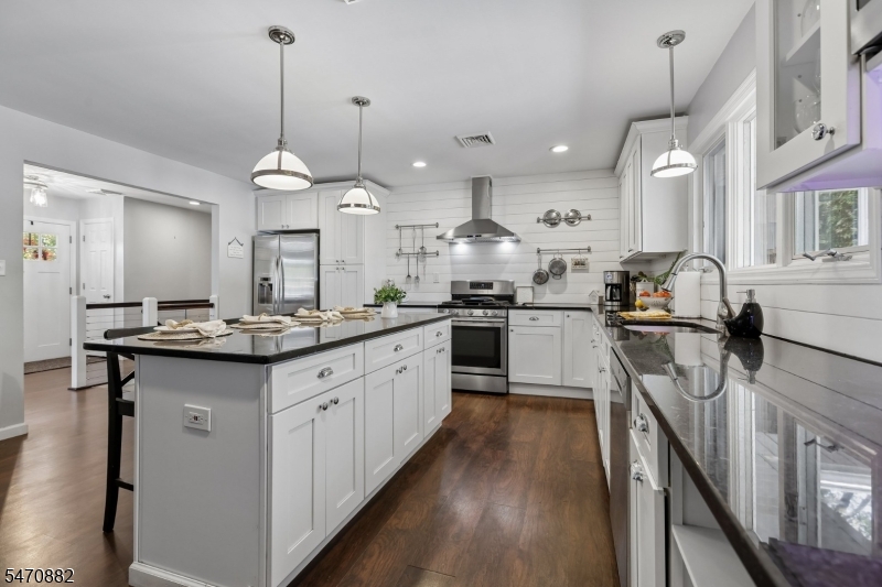 35 Walnut Avenue Franklin NJ 08873