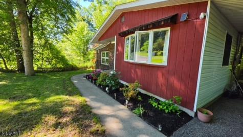 5 Lakeview Drive South Vernon NJ 07419