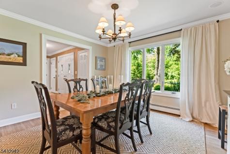 16 Farm Road Chester NJ 07930