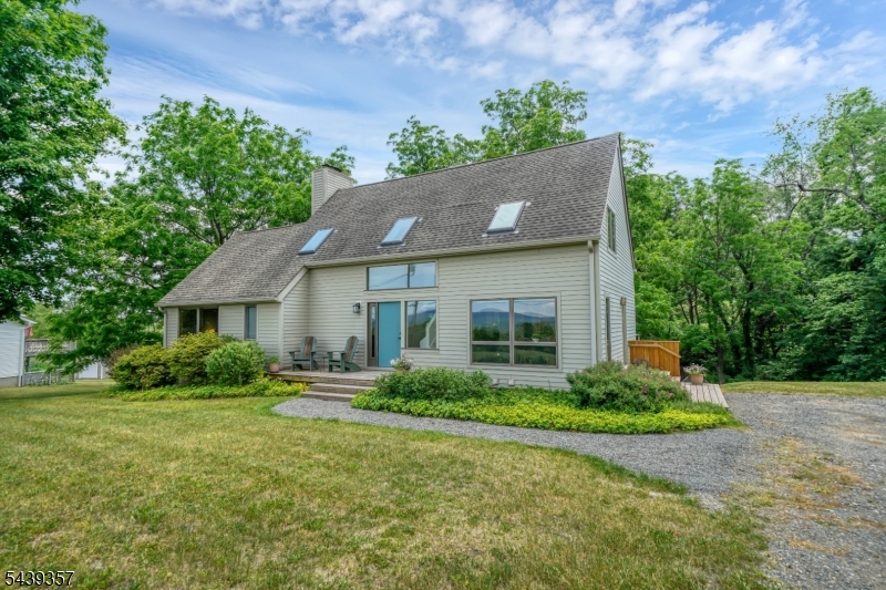 33 Dry Road Blairstown NJ 07825