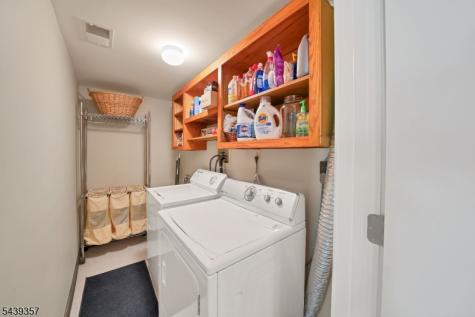 33 Dry Road Blairstown NJ 07825