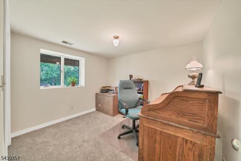33 Dry Road Blairstown NJ 07825