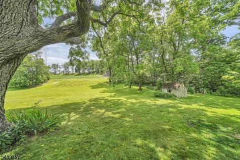 33 Dry Road Blairstown NJ 07825