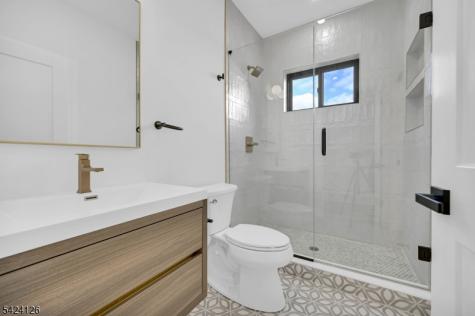 28 Bennington Road Livingston NJ 07039