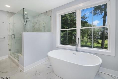 28 Bennington Road Livingston NJ 07039