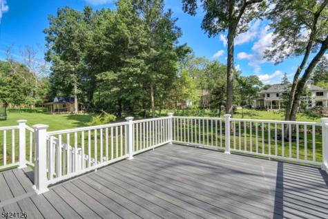 28 Bennington Road Livingston NJ 07039