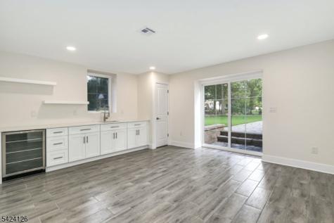 28 Bennington Road Livingston NJ 07039